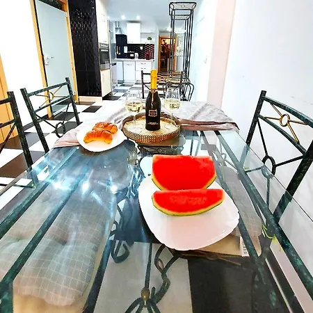 Elegant 3 Bedrooms, Wifi Free Holiday home Costa Adeje (Tenerife)